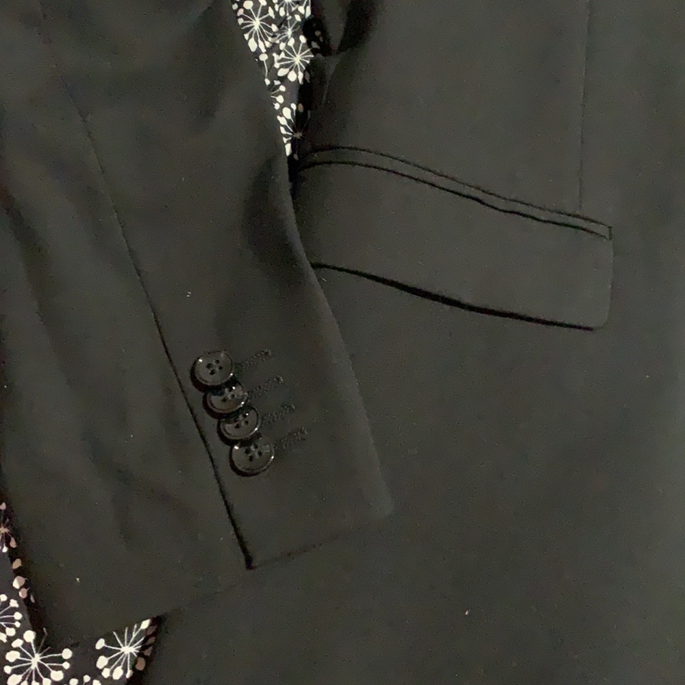 Jacket - Picture 2 of 4